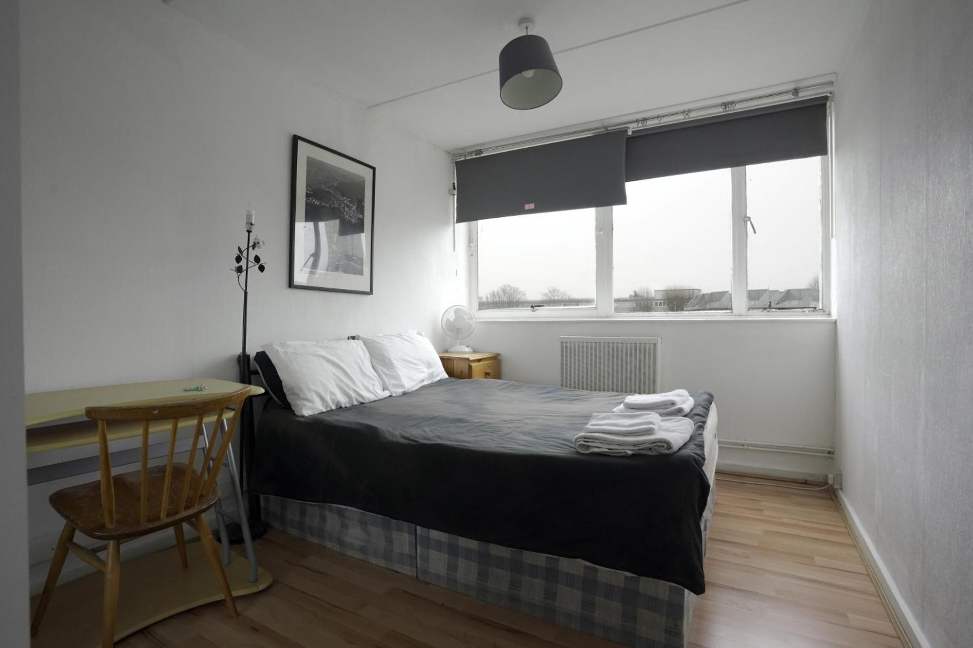 Double Room In Private Apartment London Ngoại thất bức ảnh